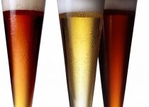 Mooie glazen met verschillende biersoorten